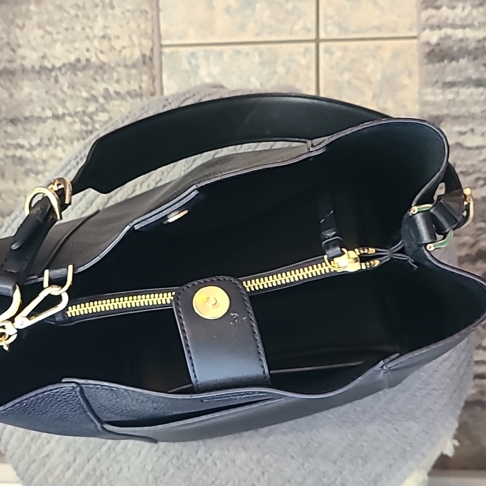 HANDBAG - Picture 3 of 7